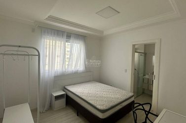 Apartamento &agrave; venda - Meia Praia