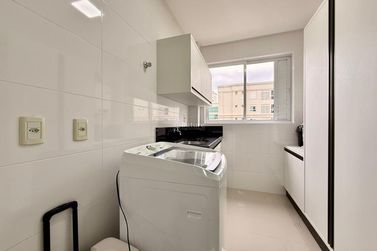 Apartamento &agrave; venda - 120m&sup2; - Meia Praia