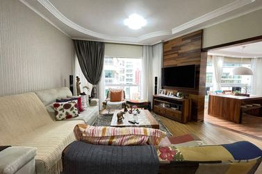 Apartamento &agrave; venda - 129m&sup2; - Andorinha