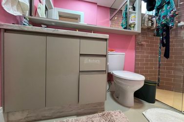 Apartamento &agrave; venda - 145m&sup2; - Meia Praia
