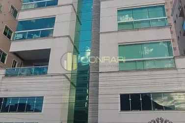 Apartamento &agrave; venda - 70m&sup2; - meia praia