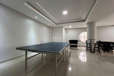 Apartamento &agrave; venda - 145m&sup2; - Meia Praia