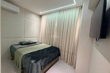 Apartamento &agrave; venda - Meia Praia