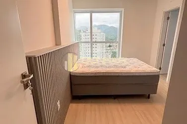 Apartamento &agrave; venda - 136m&sup2; - Centro
