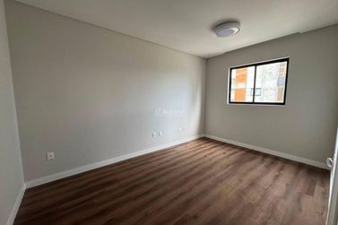Apartamento &agrave; venda - Meia Praia