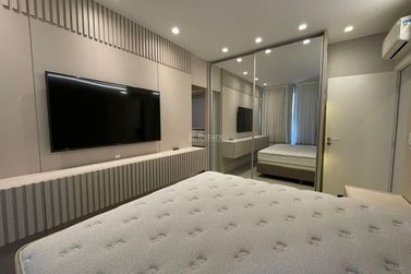 Apartamento &agrave; venda - 135m&sup2; - Meia Praia