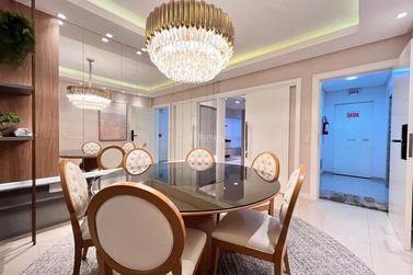 Apartamento &agrave; venda - 320m&sup2; - Meia Praia