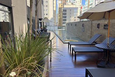 Apartamento &agrave; venda - 175m&sup2; - Meia Praia