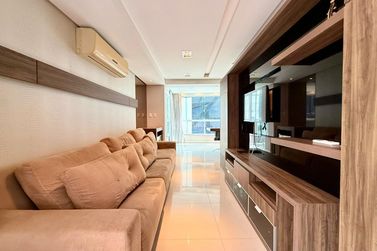 Apartamento &agrave; venda - 85m&sup2; - Meia Praia