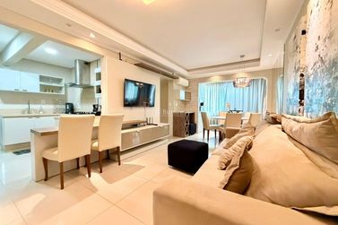 Apartamento &agrave; venda - 142m&sup2; - Barra Sul
