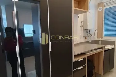 Apartamento para alugar - 180m&sup2; - Meia Praia
