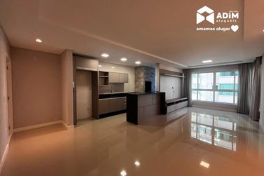 Apartamento para alugar - 120m&sup2; - Centro
