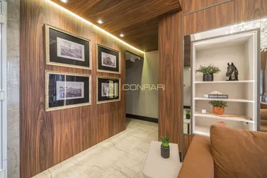 Apartamento &agrave; venda - 120m&sup2; - Meia Praia