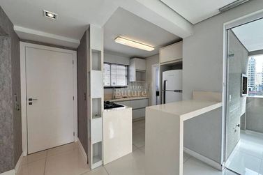 Apartamento &agrave; venda - Meia Praia