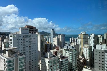 Apartamento &agrave; venda - 150m&sup2; - Andorinha