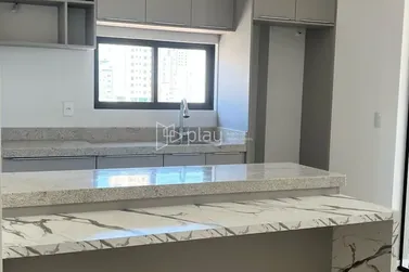 Apartamento &agrave; venda - 87m&sup2; - Meia Praia