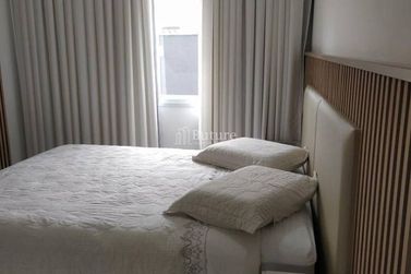 Apartamento &agrave; venda - 202m&sup2; - Meia Praia