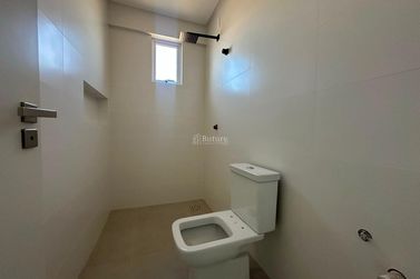 Apartamento &agrave; venda - 129m&sup2; - Meia Praia