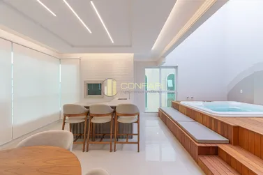 Apartamento &agrave; venda - 274m&sup2; - Meia Praia