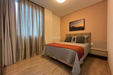 Apartamento &agrave; venda - 294m&sup2; - Meia Praia