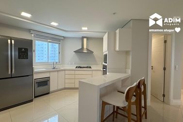 Apartamento para alugar - 164m&sup2; - Pioneiros