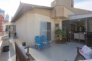 Apartamento &agrave; venda - Meia Praia