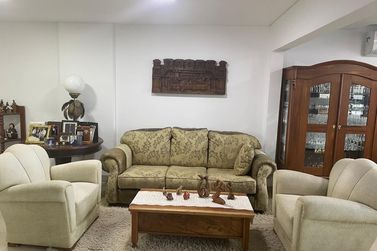 Apartamento &agrave; venda - 303m&sup2; - Meia Praia