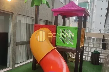 Apartamento para alugar - 163m&sup2; - Meia Praia