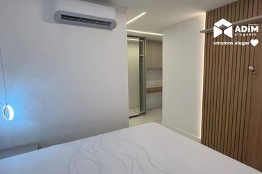 Apartamento para alugar - 160m&sup2; - Meia Praia