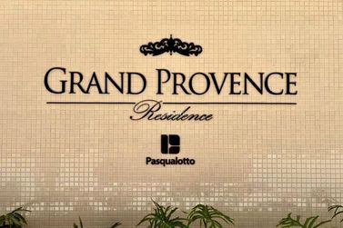Apartamento &agrave; venda - 180m&sup2; - Meia Praia