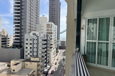 Apartamento para temporada - 95m&sup2; - Meia Praia