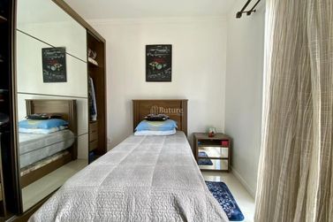 Apartamento &agrave; venda - 130m&sup2; - 