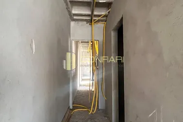 Apartamento &agrave; venda - 145m&sup2; - CENTRO
