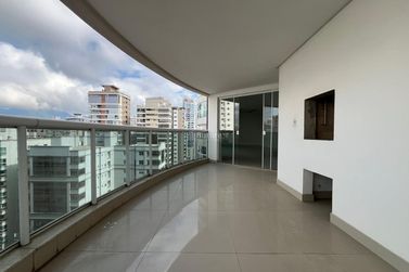 Apartamento &agrave; venda - 170m&sup2; - Andorinha