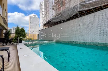 Apartamento &agrave; venda - 115m&sup2; - Meia Praia