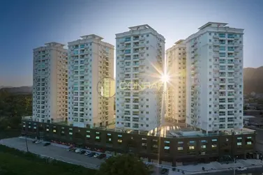 Apartamento para alugar - 60m&sup2; - Jardin praia mar