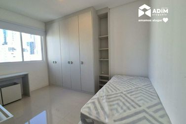 Apartamento para alugar - 135m&sup2; - Centro