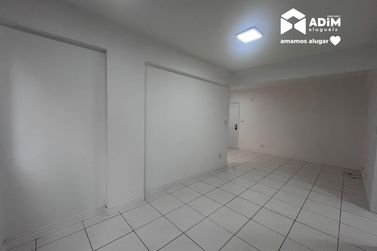 Apartamento para alugar - 53m&sup2; - Centro