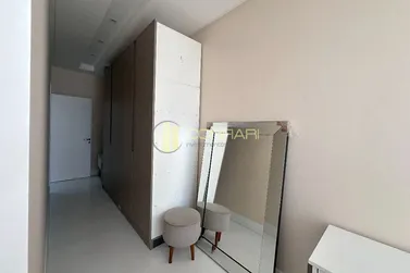 Apartamento &agrave; venda - 279m&sup2; - Meia Praia
