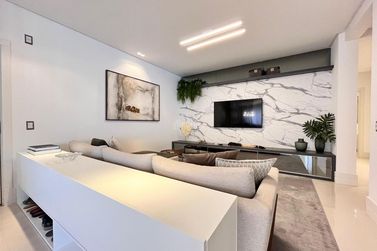 Apartamento &agrave; venda - 197m&sup2; - Meia Praia