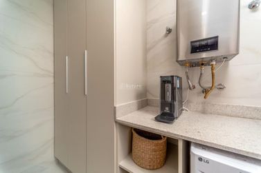 Apartamento &agrave; venda - 193m&sup2; - Barra Sul