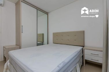 Apartamento para alugar - 150m&sup2; - Centro