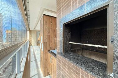 Apartamento &agrave; venda - 198m&sup2; - Meia Praia
