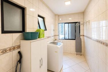 Apartamento &agrave; venda - Meia Praia