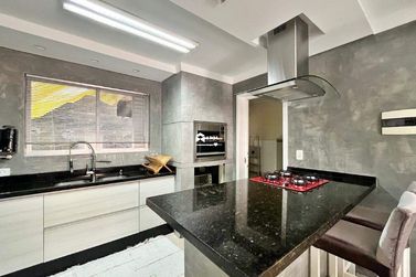 Apartamento para alugar - 162m&sup2; - Centro