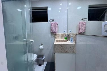 Apartamento &agrave; venda - 84m&sup2; - Pioneiros
