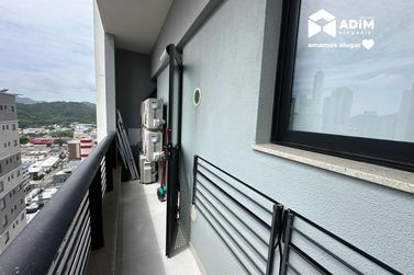 Apartamento para alugar - 147m&sup2; - Centro