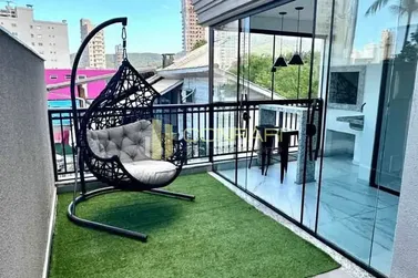 Apartamento &agrave; venda - 80m&sup2; - pereque