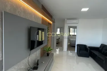 Apartamento para alugar - 94m&sup2; - Meia Praia