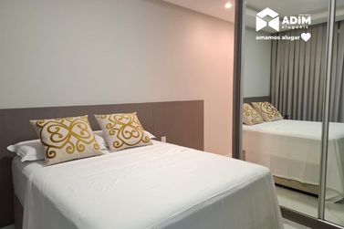 Apartamento para alugar - 162m&sup2; - Meia Praia